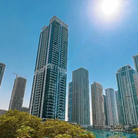 Cosmos Living Stylish Studio Near Marina Dubai Exterior photo