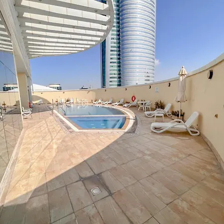 Cosmos Living Stylish Studio Near Marina Dubai Exterior photo