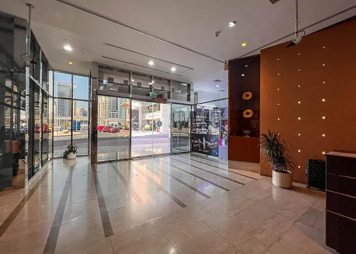 Cosmos Living Stylish Studio Near Marina