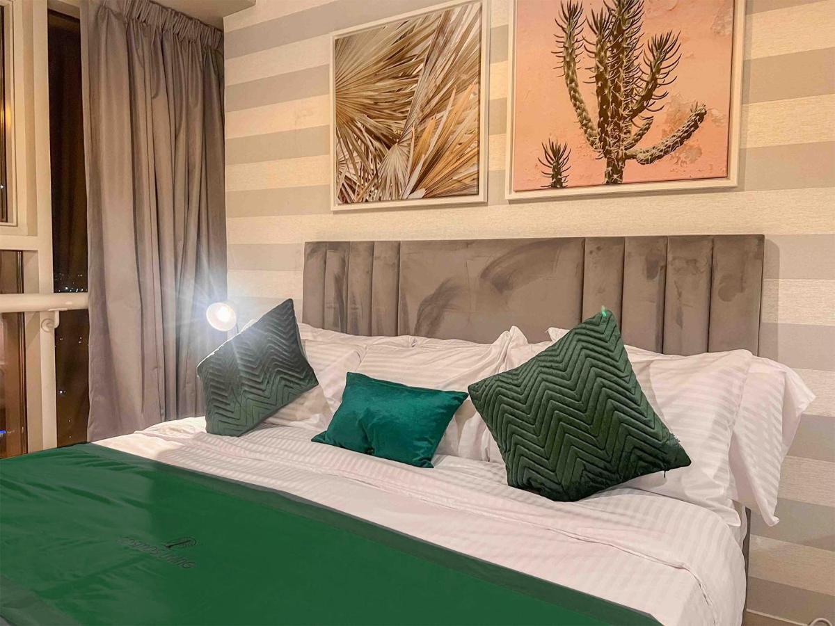 Cosmos Living Stylish Near Marina Dubai
